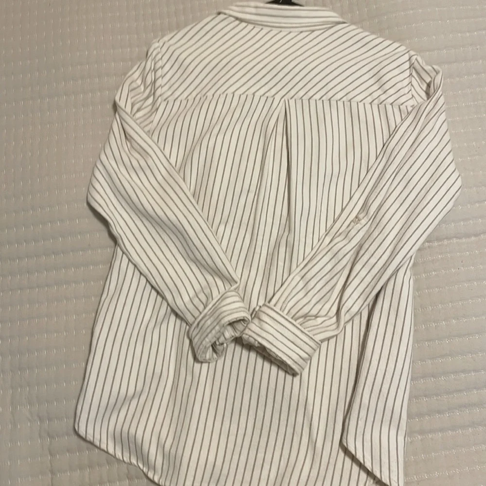 Universal thread button up - Picture 2 of 2